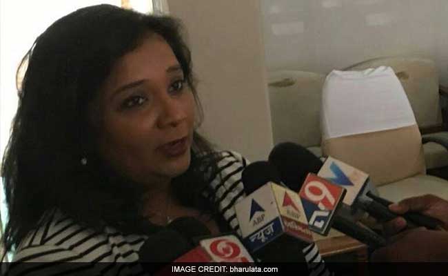 Hailing Beti Bachao Indian-Origin Woman Drives From London To Maharashtra