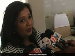 Hailing Beti Bachao Indian-Origin Woman Drives From London To Maharashtra Hailing Beti Bachao Indian-Origin Woman Drives From London To Maharashtra
