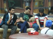 Umm. <I>Bigg Boss 10</i> Contestants Don't Know Much of Their Cash is Useless