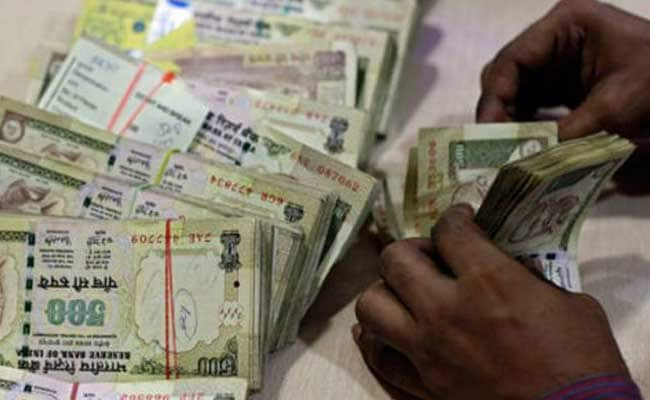 Mumbaikars Face Hardships On First Day After Ban On Rs. 500, 1000 Notes