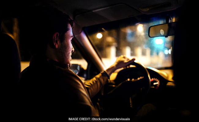 Spanish Taxi Driver Returns 10,000 Euros Left In Cab