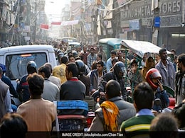 Traders In Delhi's Chandni Chowk Shut Shops Fearing Tax Raids Traders In Delhi's Chandni Chowk Shut Shops Fearing Tax Raids