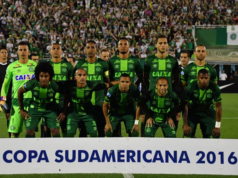 Plane Carrying Brazilian Football Players Crashes in Colombia