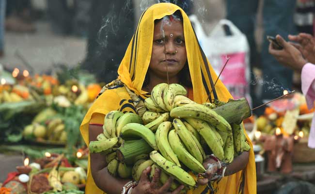 Chhath Puja: Devotees Pay Homage To Sun God At Ghats In Delhi