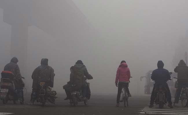 China Renews Orange Alert As Choking Smog Continues To Hit Northern Cities