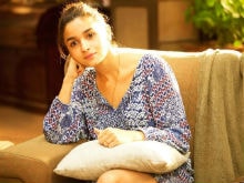 Alia Bhatt: Nobody is Being Replaced, <i>Dear Zindagi</i> Will Release as it is