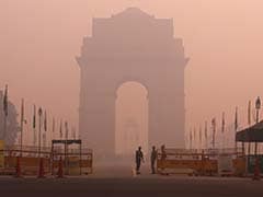 Thick Haze, Smog Engulfs Delhi As Air Quality Slips To 'Hazardous'