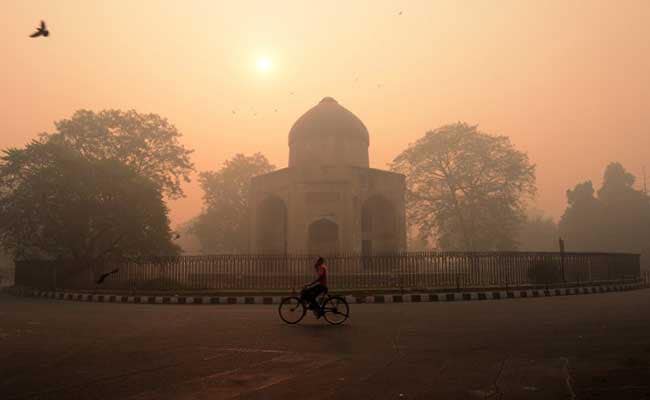 Delhi Asked To Consider Ban On All Vehicles Except CNG To Curb Pollution