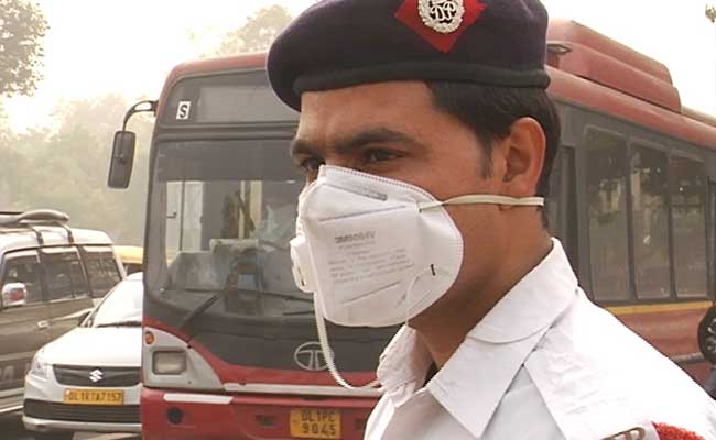 Delhi's Air Quality Enters Red Zone Again