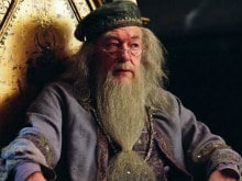 <I>Fantastic Beasts</i> Sequel Holds Time-Turning Surprise For Dumbledore Fans