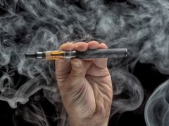 E-Cigarette Flavorings Can Damage Blood Vessels: Study; Health Hazards Of E-Cigarettes You Must Know