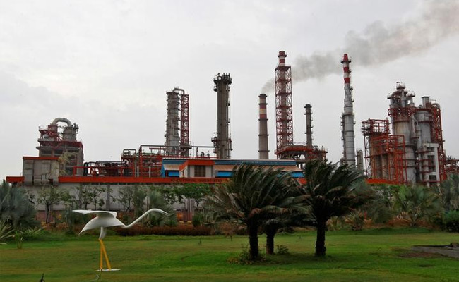 Essar To Pay Additional Rs 880 Crore To Minority Shareholders