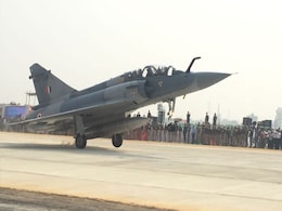 आतंकी कैंपों पर भारत के हमले पर उमर अब्दुल्ला बोले- अगर सच है तो यह बहुत बड़ी स्ट्राइक है आतंकी कैंपों पर भारत के हमले पर उमर अब्दुल्ला बोले- अगर सच है तो यह बहुत बड़ी स्ट्राइक है