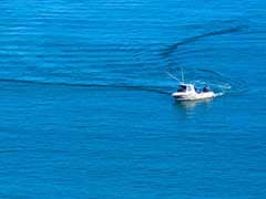 Coast Guard Detains 26 Pak Fishermen On 5 Boats