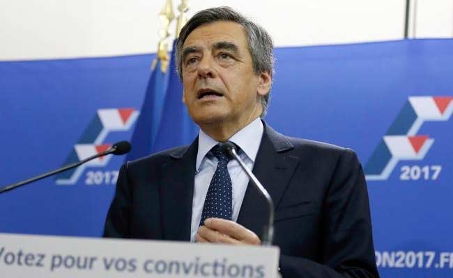 France's Francois Fillon Seen As Favourite To Beat Alain Juppe For Conservative Nomination