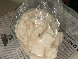 Heroin Worth Rs 10 Crore Seized In Srinagar, Search On To Catch Kingpin Heroin Worth Rs 10 Crore Seized In Srinagar, Search On To Catch Kingpin