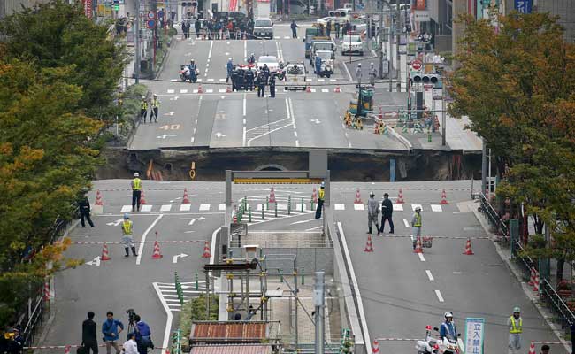 Japan Street Swallowed By Giant Hole Reopens After A Week