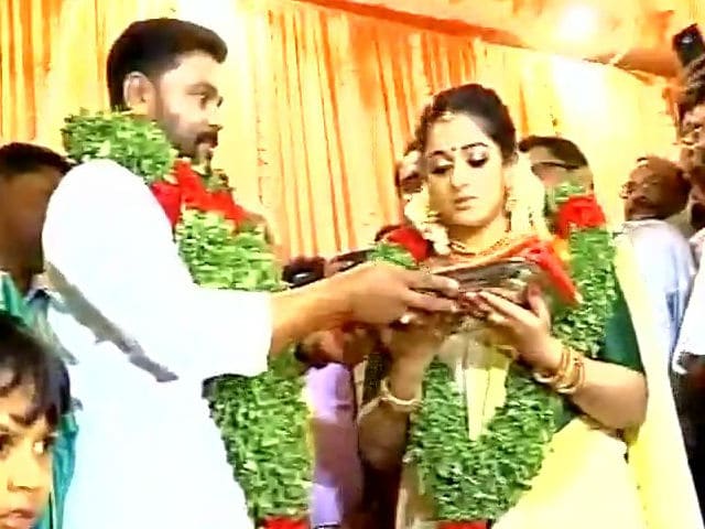 शादी के बंधन में बंधे मलयालम कलाकार काव्या और दिलीप, बेटी ने दी मंजूरी