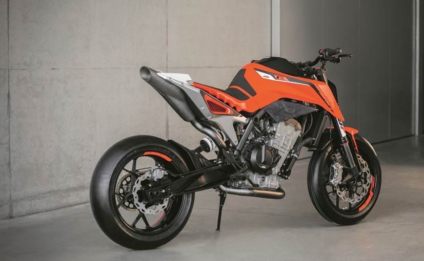 ktm 790 duke prototype unveiled at eicma 2016 827x510