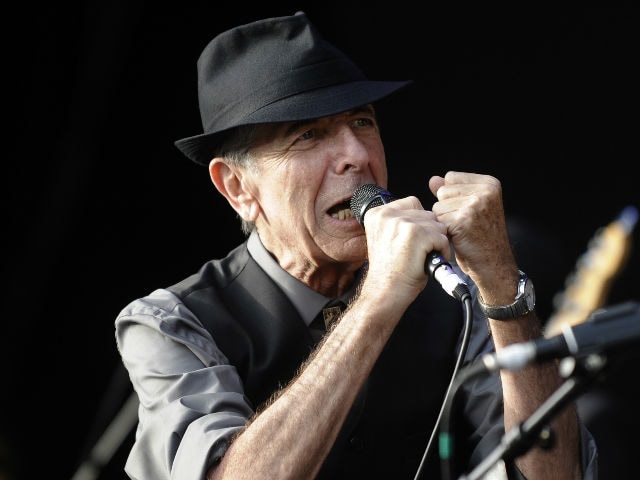 RIP Leonard Cohen: Celebs Remember Hallelujah Singer on Twitter