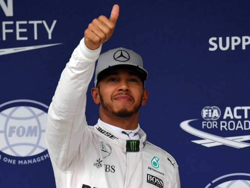 Lewis Hamilton Takes Pole For Brazilian GP, Edging Rival Nico Rosberg