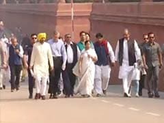 Mamata Banerjee, Shiv Sena March To President's House Against Notes Ban