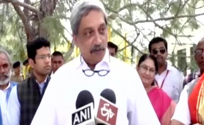 Manohar Parrikar To Visit Bangladesh, First By An Indian Defence Minister