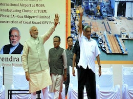 मनोहर पर्रिकर मेरी टीम के 'नवरत्नों' में से एक : प्रधानमंत्री नरेंद्र मोदी मनोहर पर्रिकर मेरी टीम के 'नवरत्नों' में से एक : प्रधानमंत्री नरेंद्र मोदी