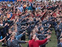New Zealand Schoolkids Claim Largest-Ever Haka