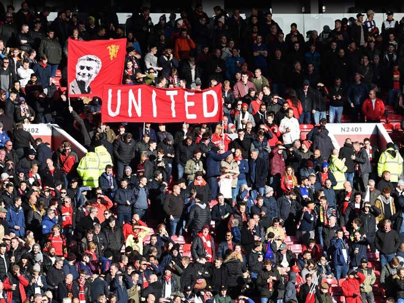 Manchester United Fans Hid In Old Trafford Toilet Ahead Of Arsenal Clash 1628810