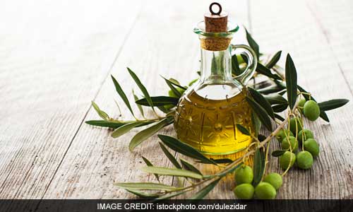Benefits Of Olive Oil: स्वास्थ्य के लिए फायदेमंद है ऑलिव ऑयल, जानें ये 7 बेहतरीन लाभ