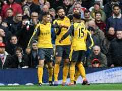 Premier League: Olivier Giroud Sucker-Punch Earns Arsenal Draw at Manchester United
