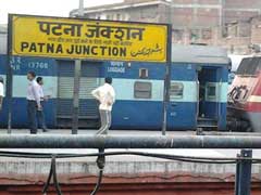 इंदौर-पटना एक्सप्रेस ट्रेन हादसा : हताहत लोगों के परिजनों के कानपुर तक फ्री रेलवे पास सहित कई सुविधाएं