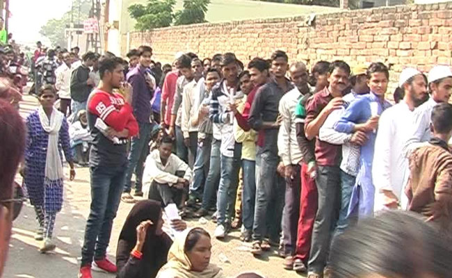 In Cash Hungry India, Many Line Up - But To Help Out