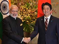 भारत-जापान द्विपक्षीय सामरिक संबंधों को गति देने के लिए पीएम नरेंद्र मोदी ने शिंजो आबे से की चर्चा