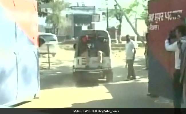 1 करोड़ के बदले नाभा जेल ब्रेक के मास्टरमाइंड को छोड़ा, यूपी के IG रैंक के अफसर के खिलाफ जांच के आदेश