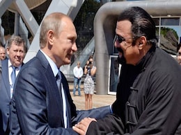 President Vladimir Putin Gives Russian Citizenship To Action Film Actor Seagal President Vladimir Putin Gives Russian Citizenship To Action Film Actor Seagal