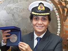 भारत की पहली महिला मर्चेंट नेवी कैप्टन राधिका मेनन को मिला अंतरराष्‍ट्रीय बहादुरी पुरस्कार