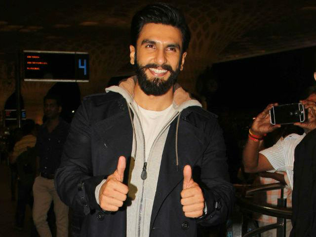 Ranveer Singh Tweets <i>Padmavati</i> Sneak Peek and Release Date