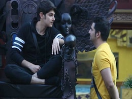 #BiggBoss10 : ऑनस्क्रीन बेटे रोहन को बचाने के लिए करण मेहरा ने पत्नी की तस्वीर फाड़ी #BiggBoss10 : ऑनस्क्रीन बेटे रोहन को बचाने के लिए करण मेहरा ने पत्नी की तस्वीर फाड़ी