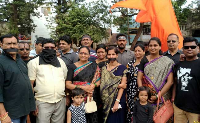 On Karnataka's 60th Birthday, An Unusual Protester Spotted With Black Band Across Mouth