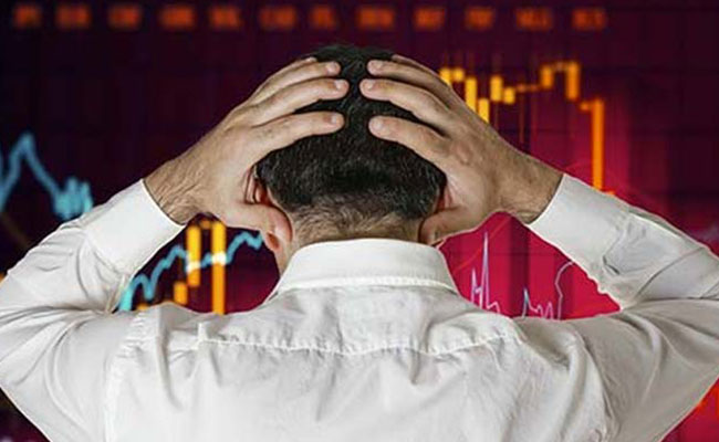 52 अंक लुढ़ककर बंद हुआ सेंसेक्स, निफ्टी 8,398 के स्तर पर सिमटा