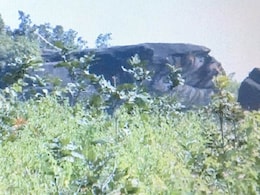 NDTV इंडिया की ग्राउंड रिपोर्ट: भोपाल जेल से भागे सिमी के 8 सदस्य उस पहाड़ी तक कैसे पहुंचे... NDTV इंडिया की ग्राउंड रिपोर्ट: भोपाल जेल से भागे सिमी के 8 सदस्य उस पहाड़ी तक कैसे पहुंचे...