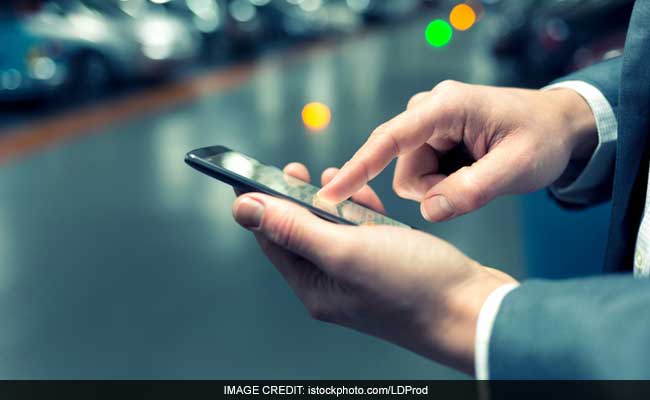 Over 50 Crore Indians Now Use Smartphones, 77 Per Cent On Internet: Report