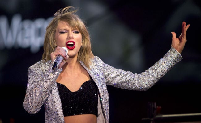 Taylor Swift Tops Forbes 2016 List Of Highest Paid Women In Music ...