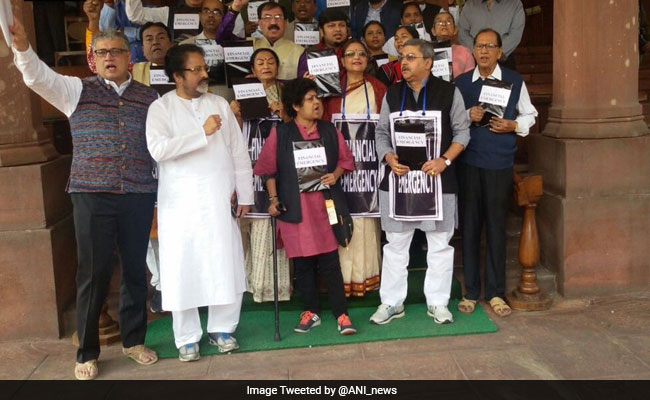 Trinamool Congress Protest Outside Parliament Over Demonetisation