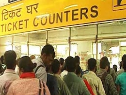 ऑनलाइन ट्रेन टिकट बुक कराना हुआ सस्ता, 31 दिसंबर तक नहीं लगेगा सर्विस टैक्स ऑनलाइन ट्रेन टिकट बुक कराना हुआ सस्ता, 31 दिसंबर तक नहीं लगेगा सर्विस टैक्स