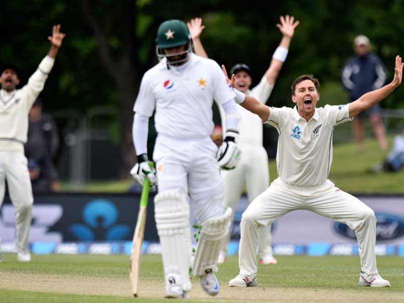 NZvsPAK : पाकिस्तान एक बार फिर लड़खड़ाया, नील वैगनर और बोल्ट का कहर, न्यूजीलैंड मजबूत
