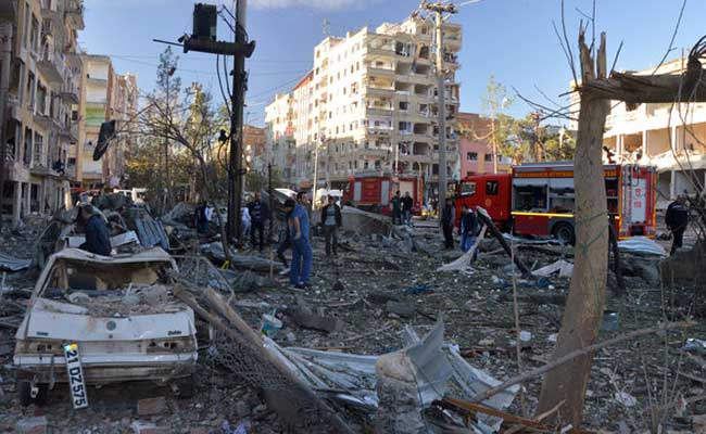 20 Wounded In Blast Near Police Building In Turkey