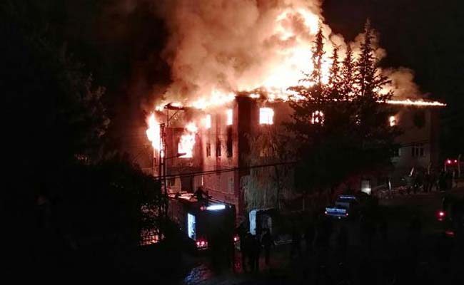 तुर्की : हॉस्टल में लगी आग, छात्राओं सहित 12 लोगों की मौत
